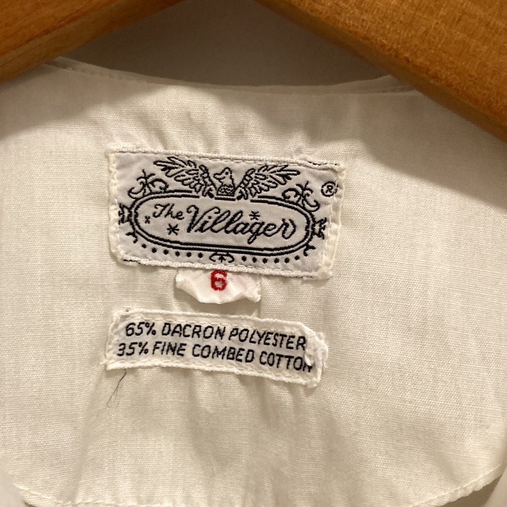 Vintage white blouse. The Villager. - Picture 7 of 7
